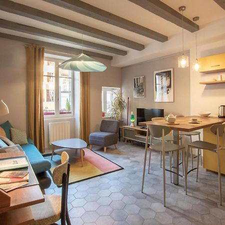 Gite Urbain Au 2Bis - Annecy Bagian luar foto