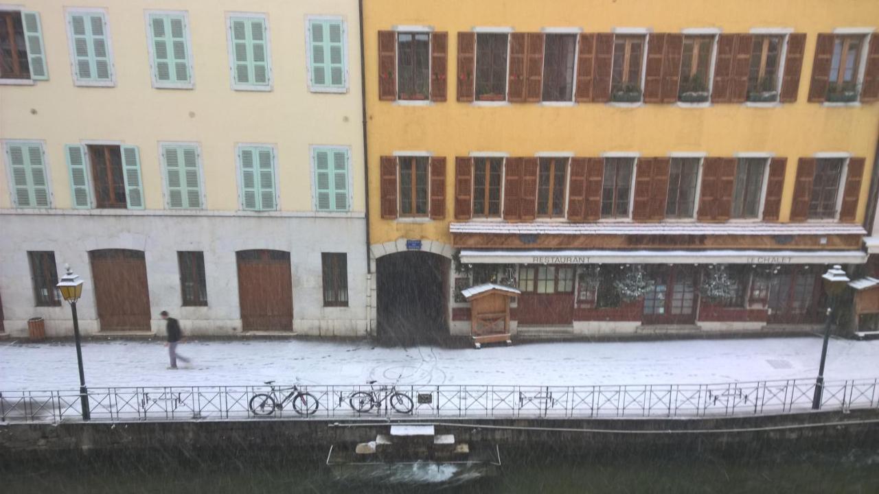 Gite Urbain Au 2Bis - Annecy Bagian luar foto