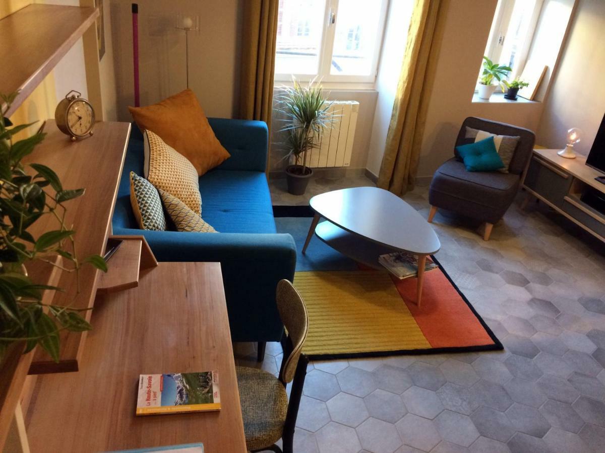 Gite Urbain Au 2Bis - Annecy Bagian luar foto